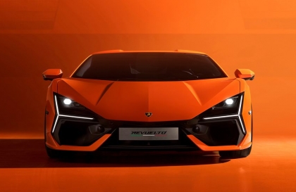 Siêu xe Hybrid đầu tiên của Lamborghini ra mắt